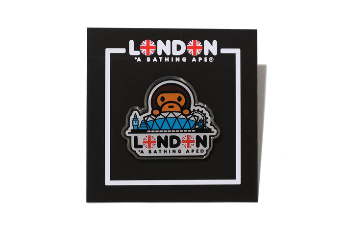 BAPE STORE LONDON BABY MILO THE GUARDS PINS