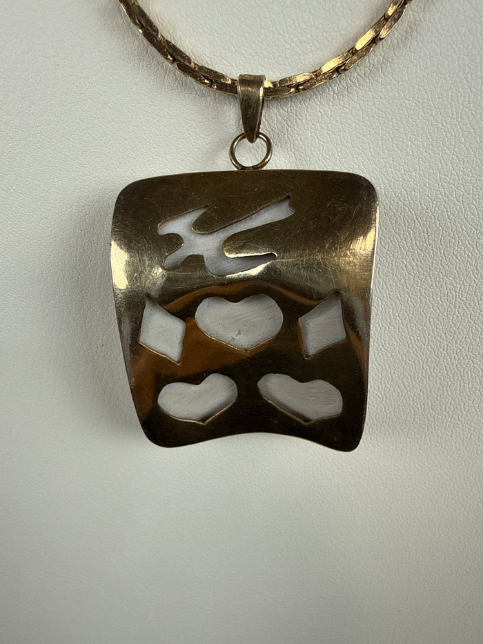 Chinese Famille Rose Porcelain Pendant Necklace