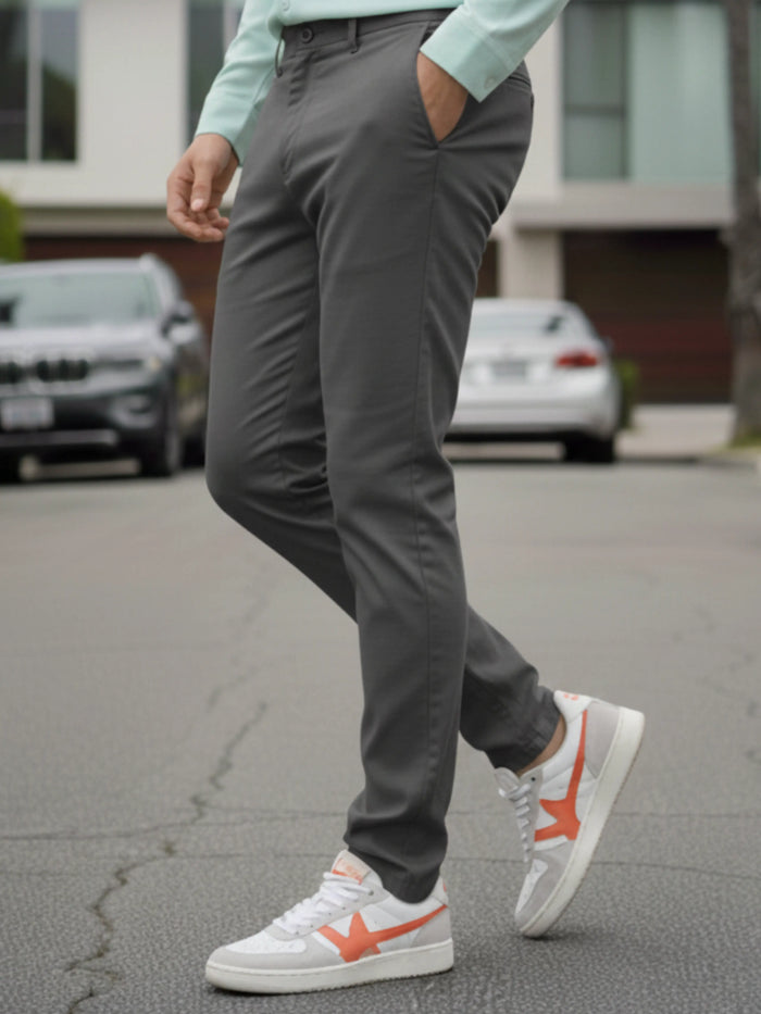 Grey / 28
