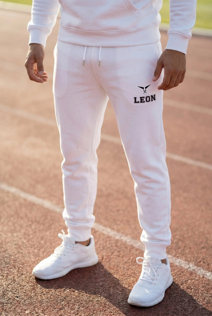 White / M