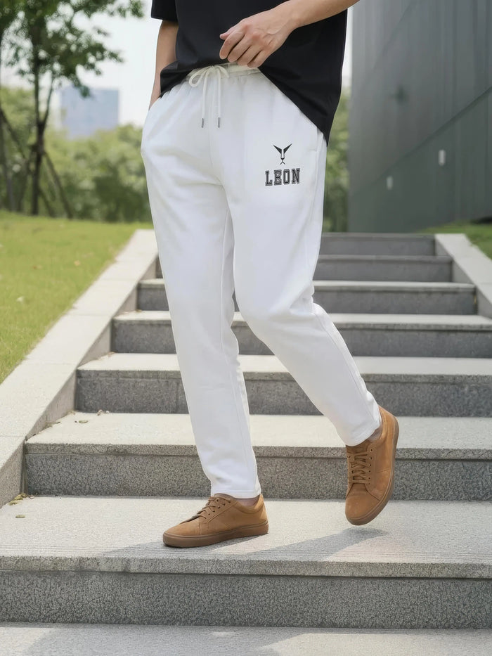 White / M