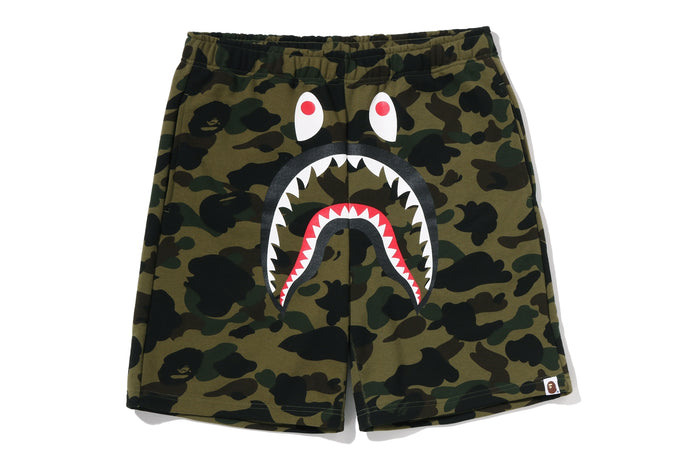 1ST CAMO SHARK SWEAT SHORTS