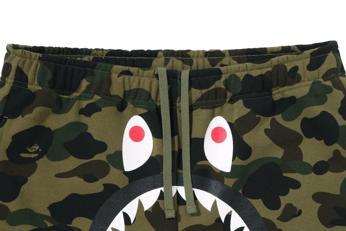 1ST CAMO SHARK SWEAT SHORTS