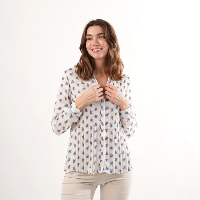 Aemelia Peakcock Pleated Blouse