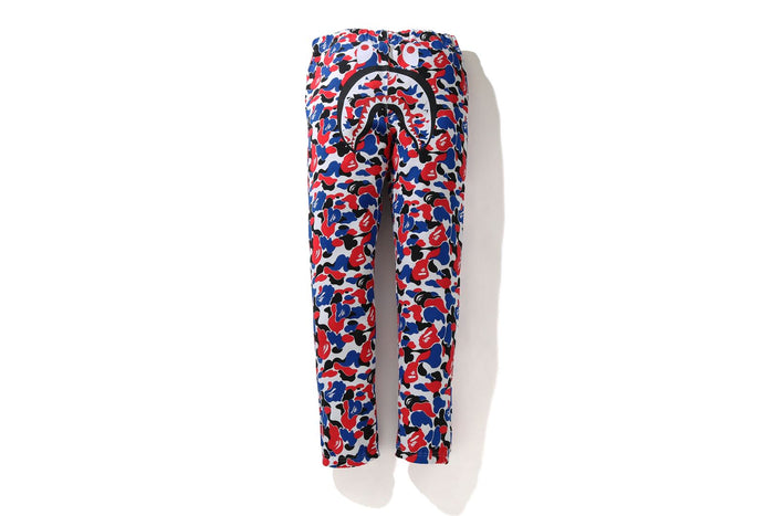 BAPE STOREÂ® LONDON CAMO SHARK SLIM SWEAT PANTS
