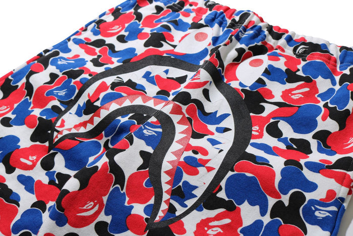 BAPE STOREÂ® LONDON CAMO SHARK SLIM SWEAT PANTS