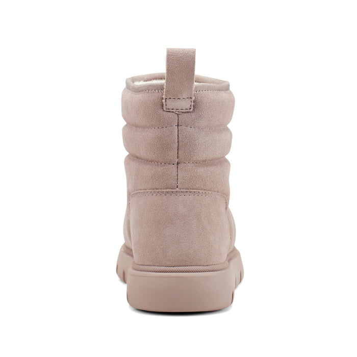 Big Kids Cuddle Lug Sole Insulated Waterproof Snow Booties