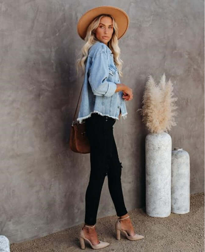Chic Loose Frayed Denim Short Jacket for Women M size 56 length.