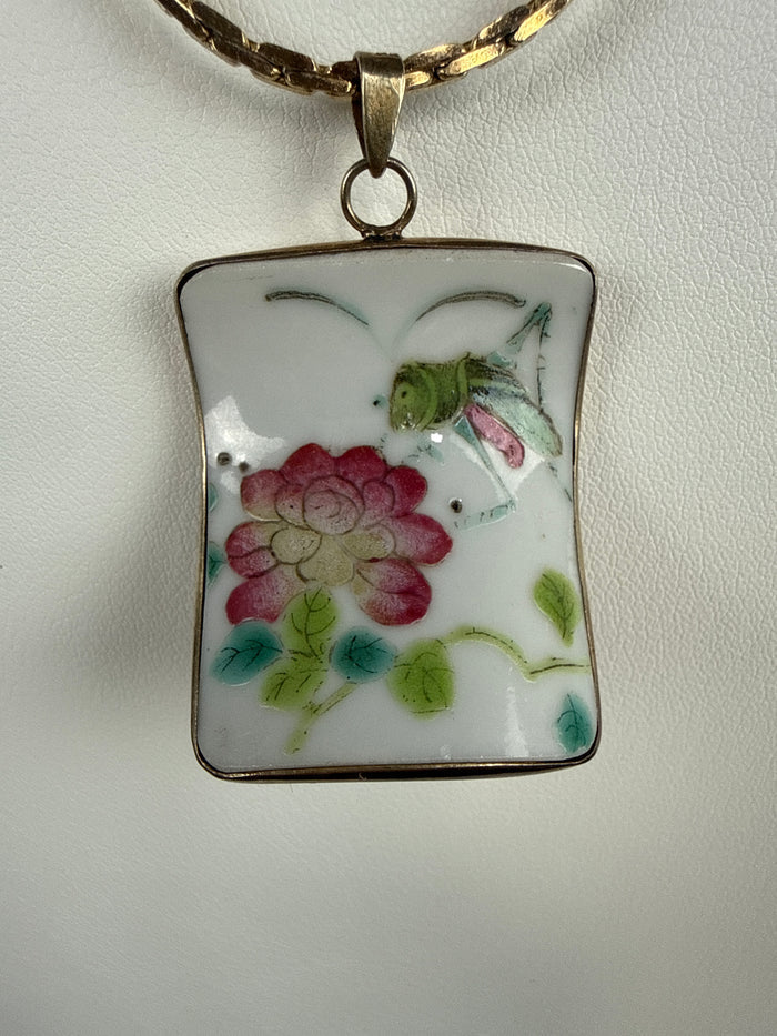 Chinese Famille Rose Porcelain Pendant Necklace