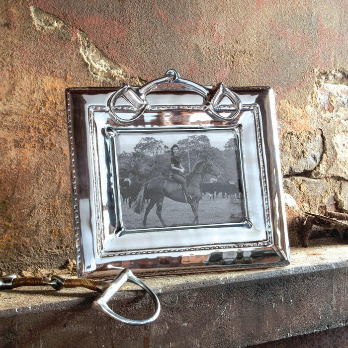 Equestrian Snaffle Bit 5"x7" Frame - The In Gate