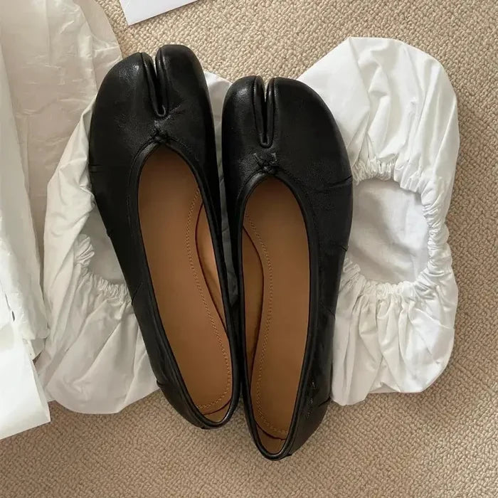 Fashion Soft Leather Split Toe Women Tabi Ballet Flats premium leather