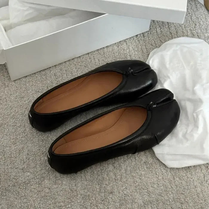 Fashion Soft Leather Split Toe Women Tabi Ballet Flats luxury footwear