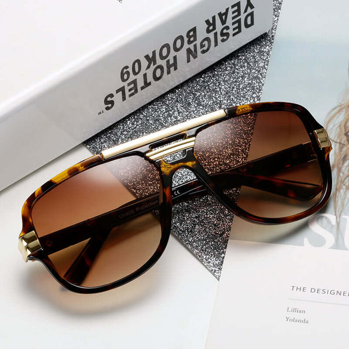 Fashionable Male Glasses decorative optical frame.