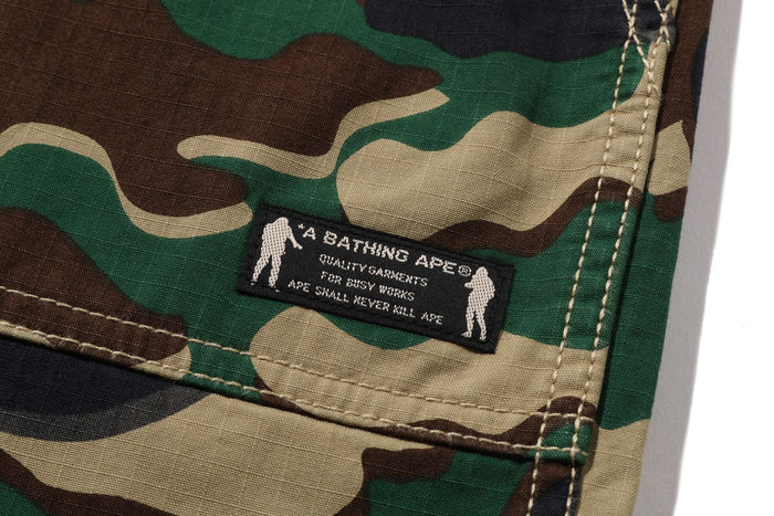 GLITCH WOODLAND CAMO SHORTS