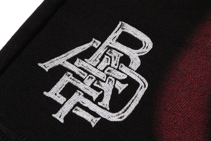 HEAVY WASH HAND DRAW FOOTBALL LOGO RELAXED FIT SWEAT SHORTS