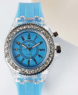 LED Luminous Watches Geneva Women Quartz Watch 18mm case thickness.
