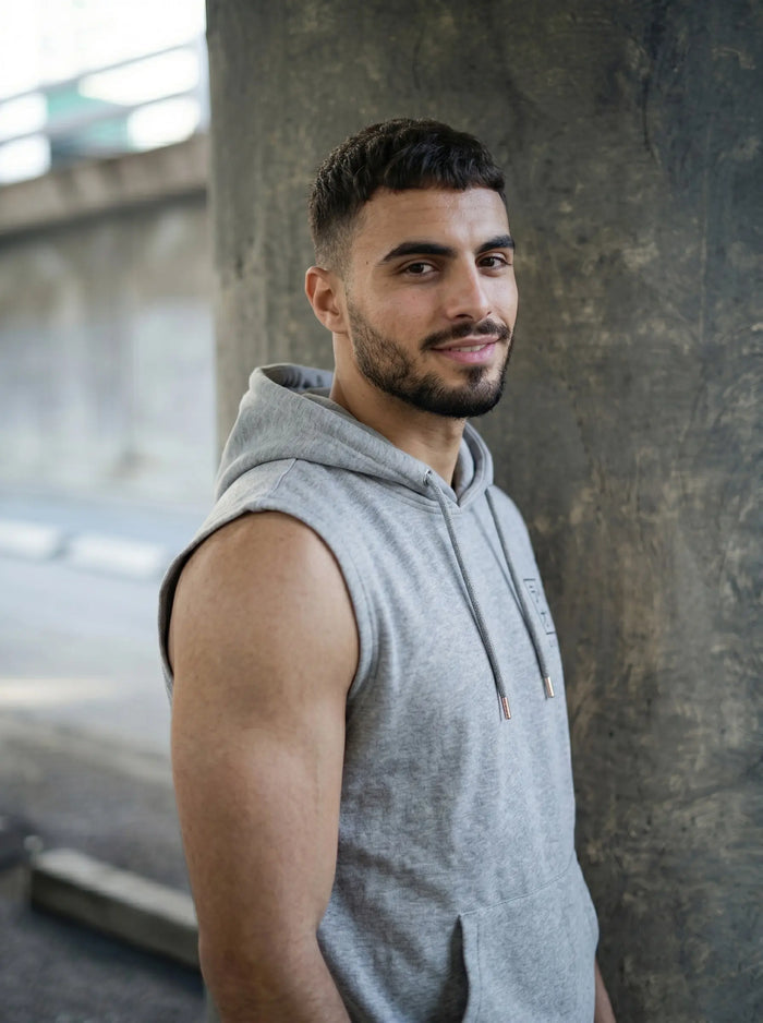 Leon Stamp Printed Sleeveless Pullover Hoodie LEON