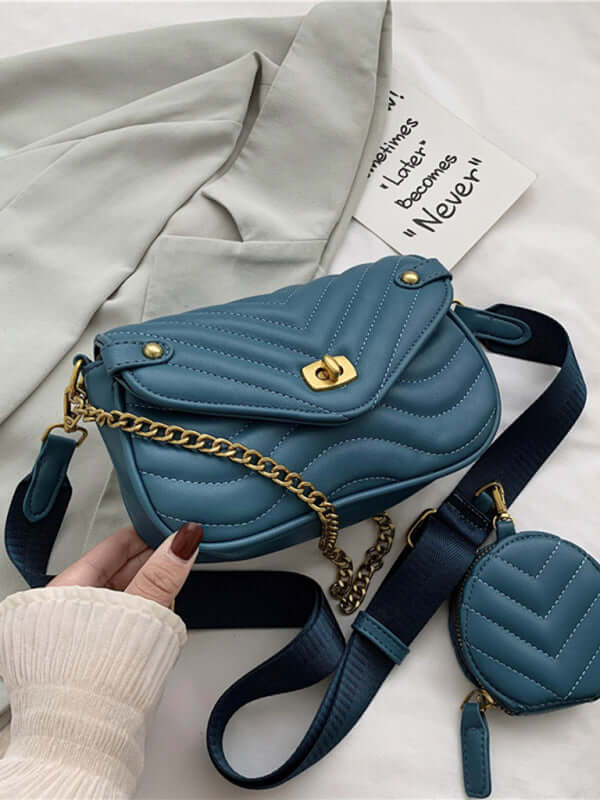 Luxury Chain Crossbody Shoulder Mini Bag for Women shoulder style view