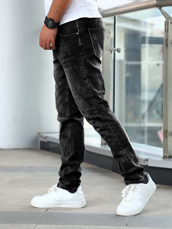 Black / 28