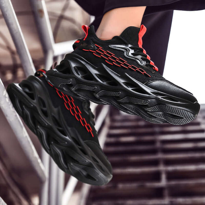 Mens Wild Breathable Korean Sports Casual Shoes lace-up design