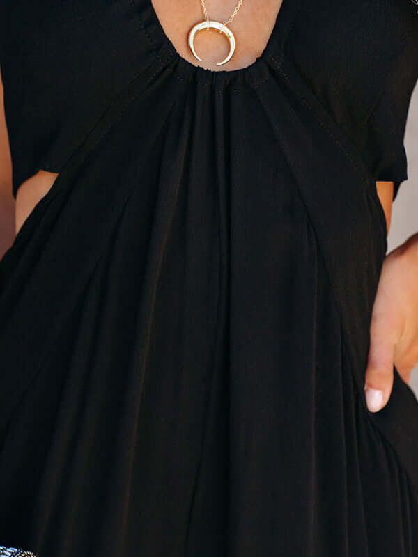 Midsummer Women U Neck Backless Wide Leg Jumpsuit wide leg pant design