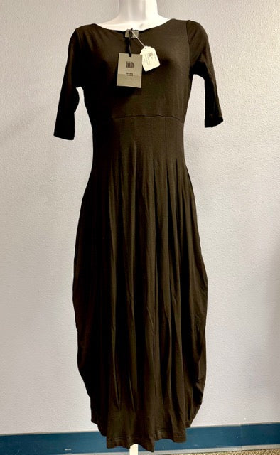 NWT Lilith Black Body Fit and Flare V-Neck Midi Dress S