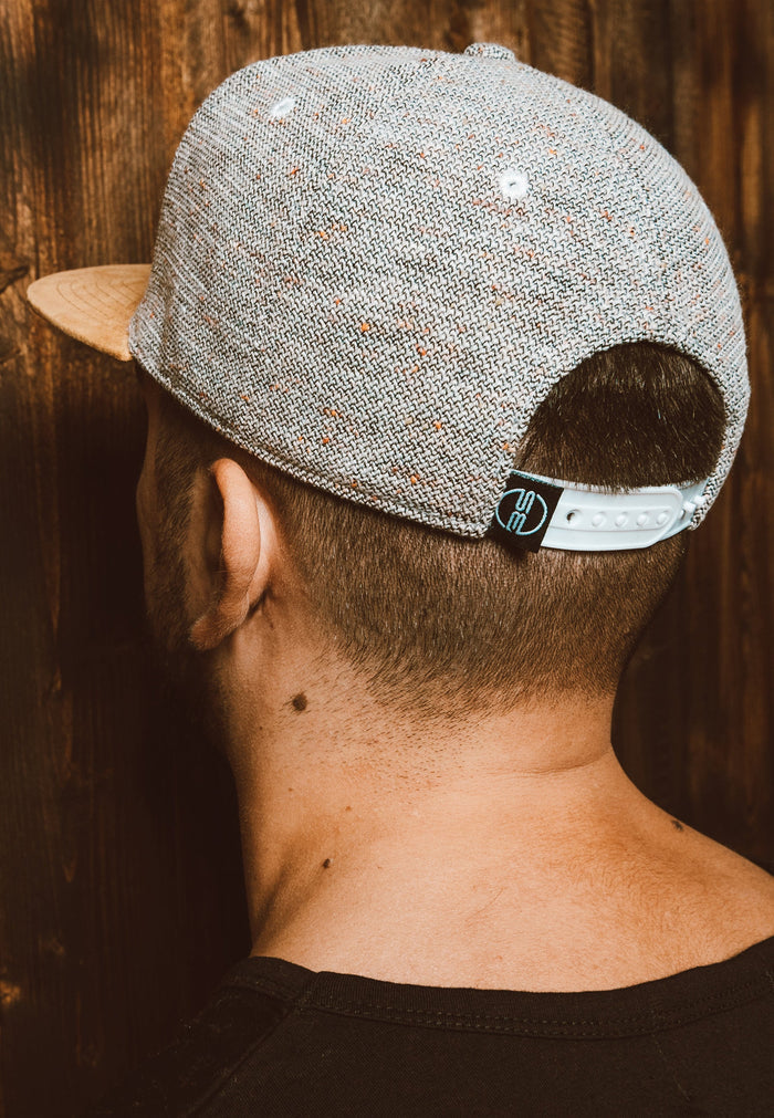 600000088-Blackskies-Obsidian-Snapback-Cap-Grey-Model-Back