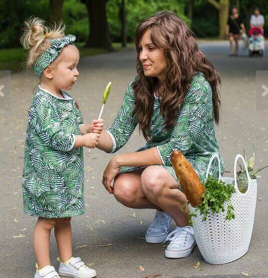 Parent-Child Skirt green printed dress.