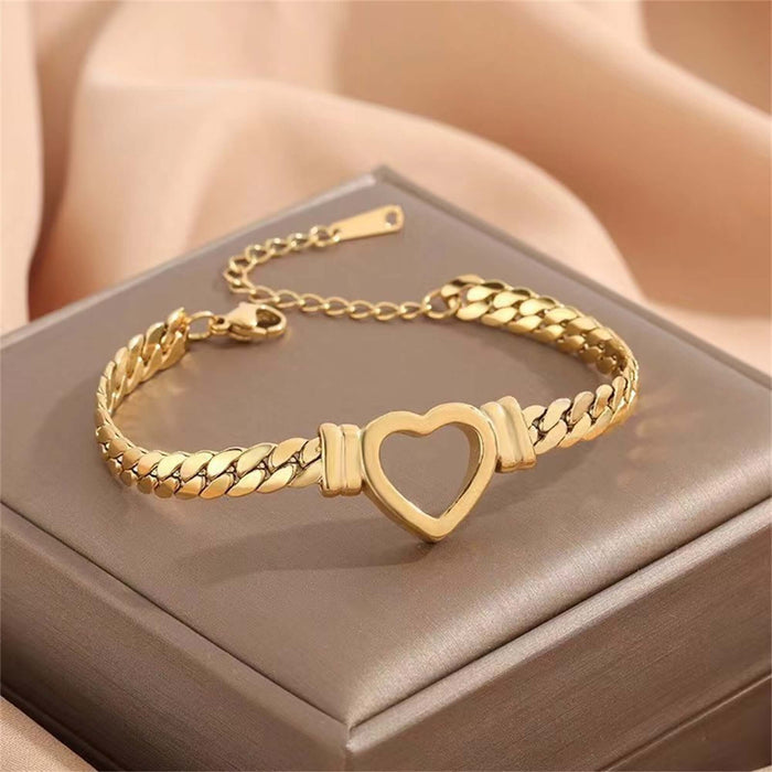 Personalized Love Heart Cuban Chain Jewelry unique stylish heart jewelry.