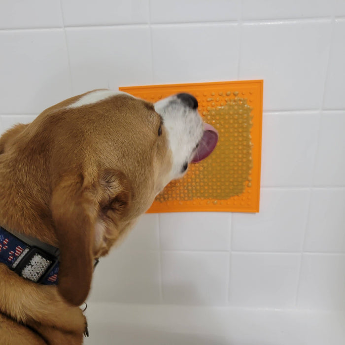 Poochie Butter - Sm. & Lg. Lick Mat w/ Suction Cup - Dog.Dog.Cat.
