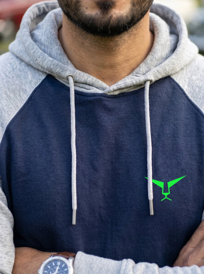 Raglan Sleeve Pullover Hoodie LEON