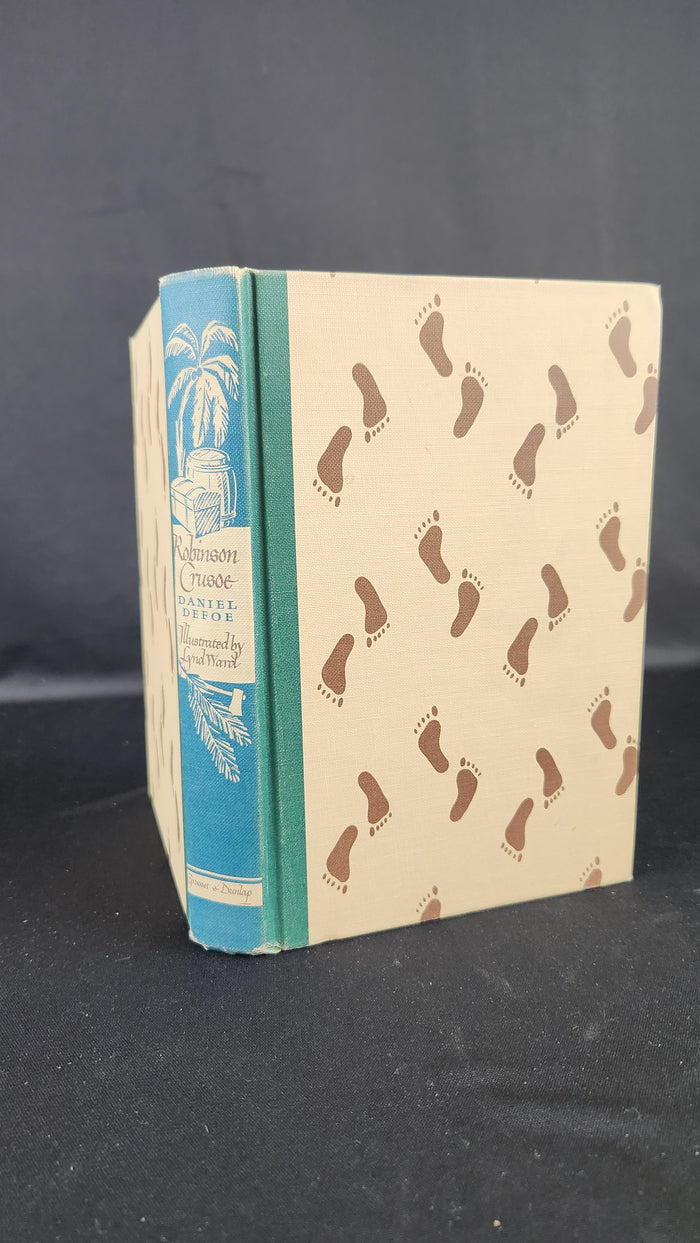 Robinson Crusoe by Daniel Defoe