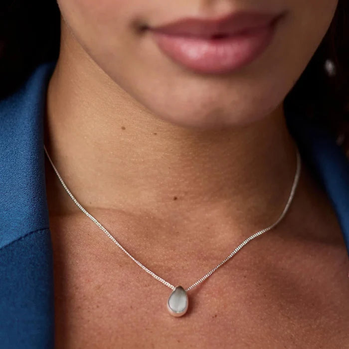 Silver Wave Delicate Necklace - Molly + Kate