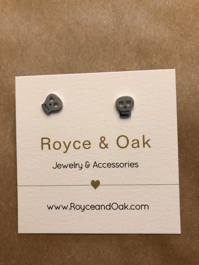 Skull Studs - Royce & Oak