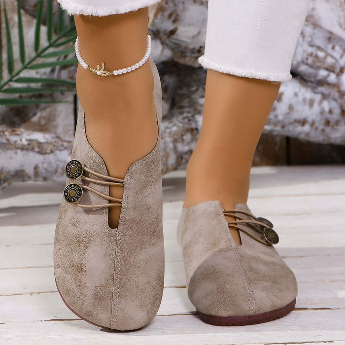 Summer Fashion Square Toe Slip-on Flat Sandals in beige with decorative buttons, perfect for casual summer outings.
