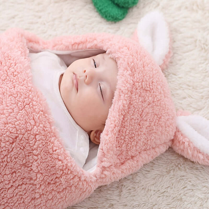 Super Soft Baby Sleeping Bag Fluffy Fleece Swaddle gender-neutral pastel cream edition displaying luxury sleep comfort.