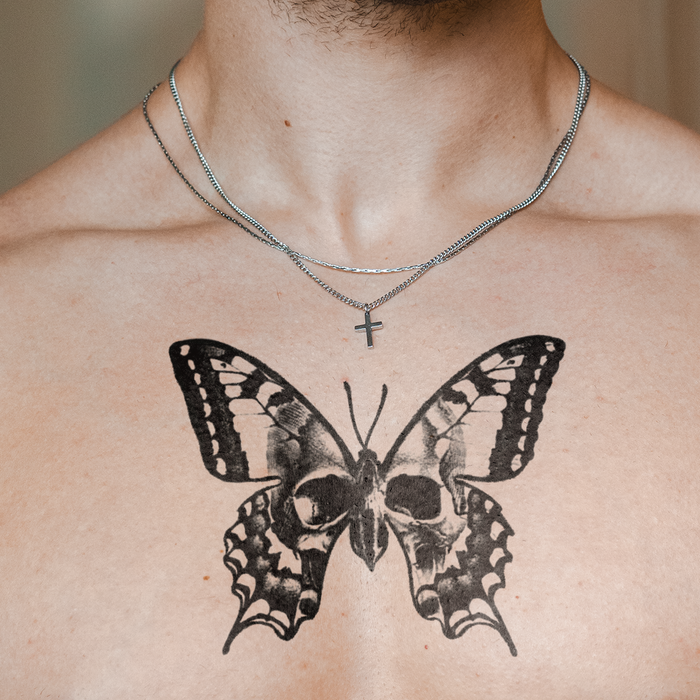 Totenkopf Schmetterling Tattoo