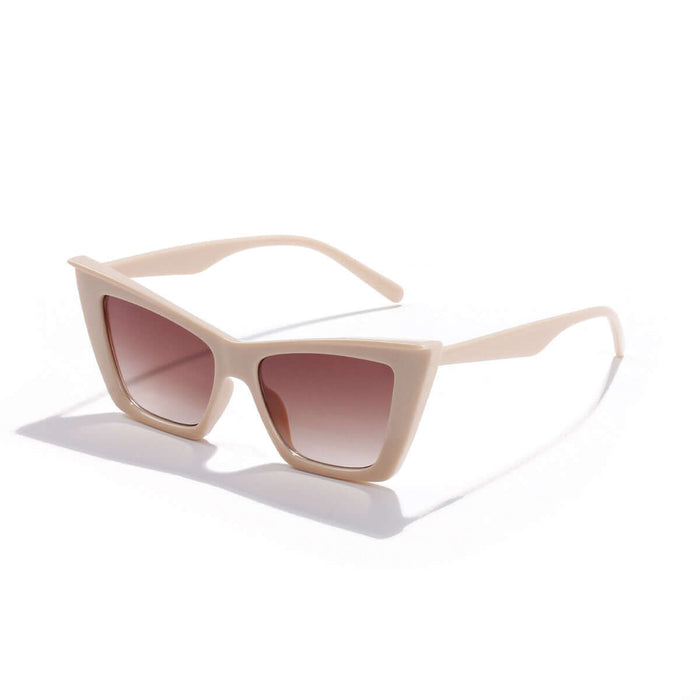 Triangle Cat Eye Glasses retro vintage look.