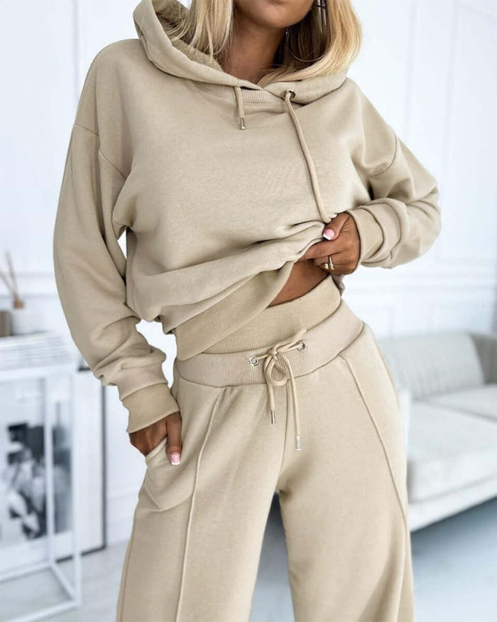 Womens Hoodie Suit two piece outfit for jogging.