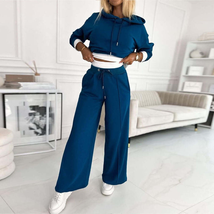 Womens Hoodie Suit drawstring sweatpants detail.